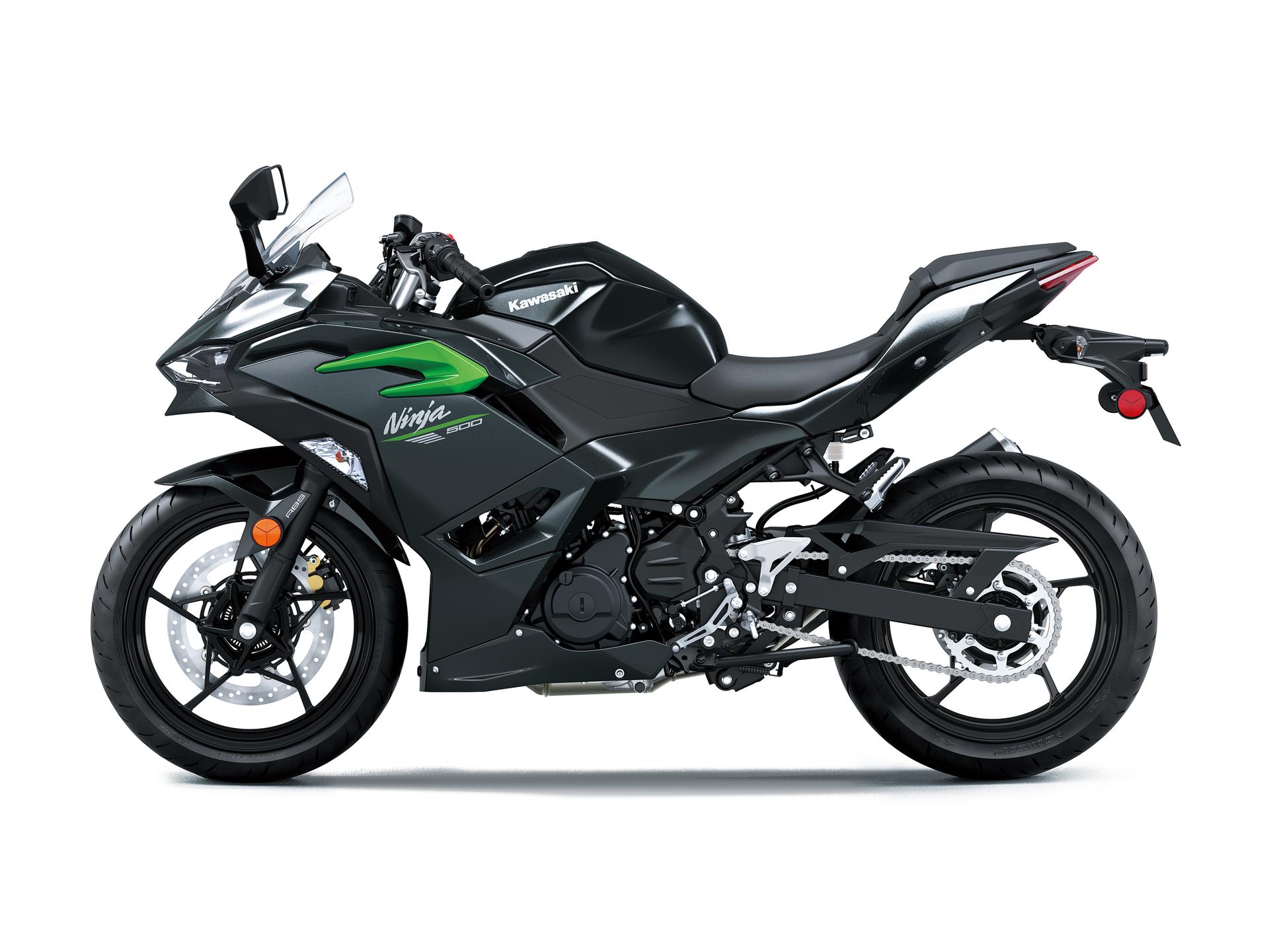 Ninja 500 2025 — vista lateral izquierda