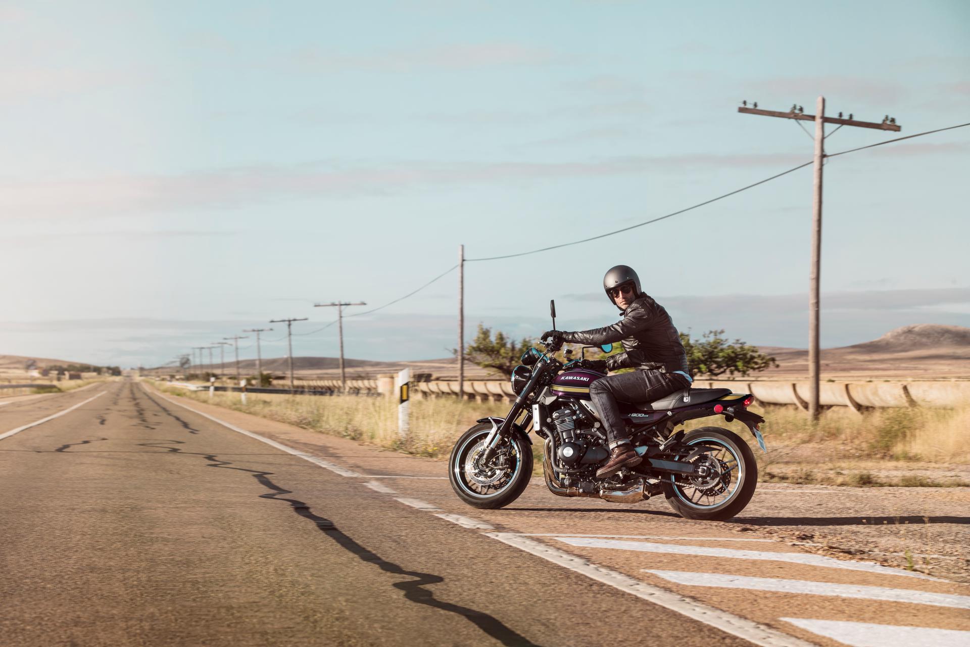 Z900RS A2 — zona trasera lateral