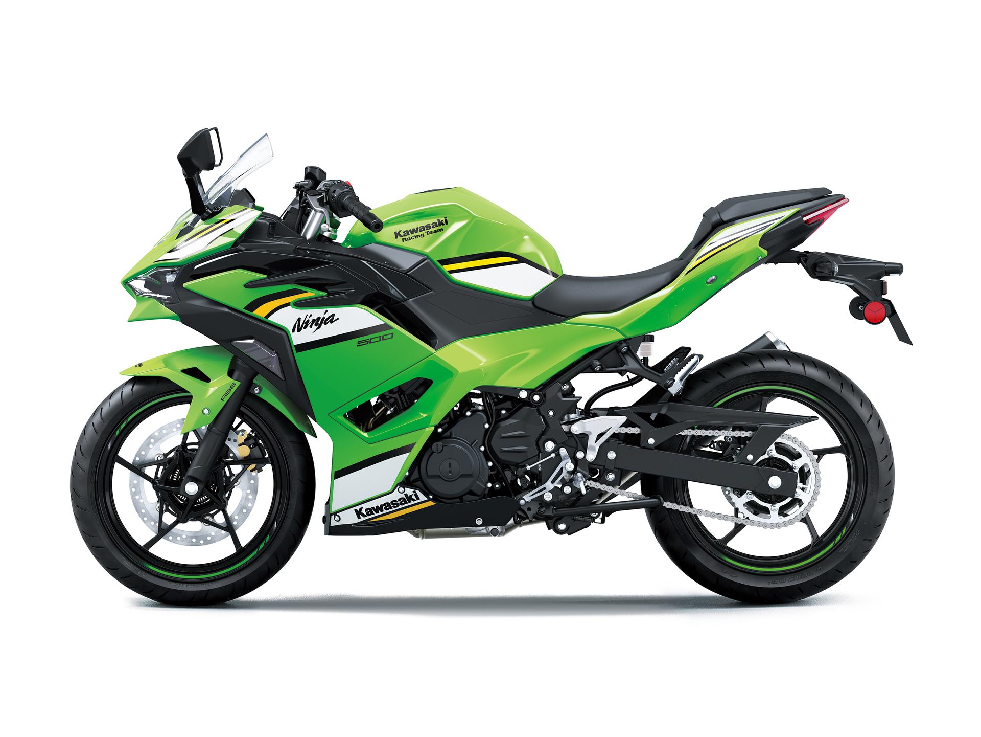 Ninja 500 SE 2025 — vista lateral izquierda
