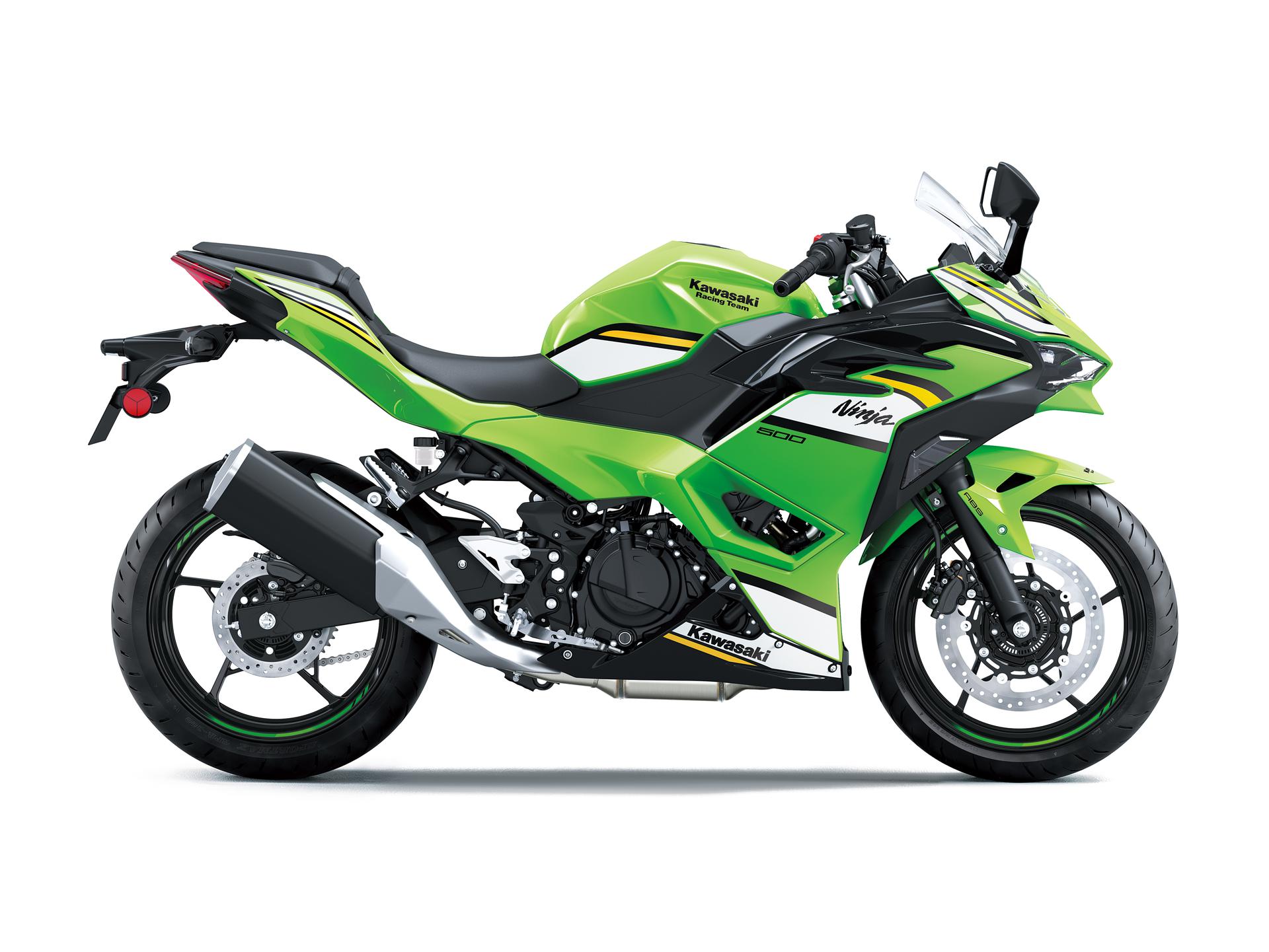 Ninja 500 SE 2025 — vista lateral derecha