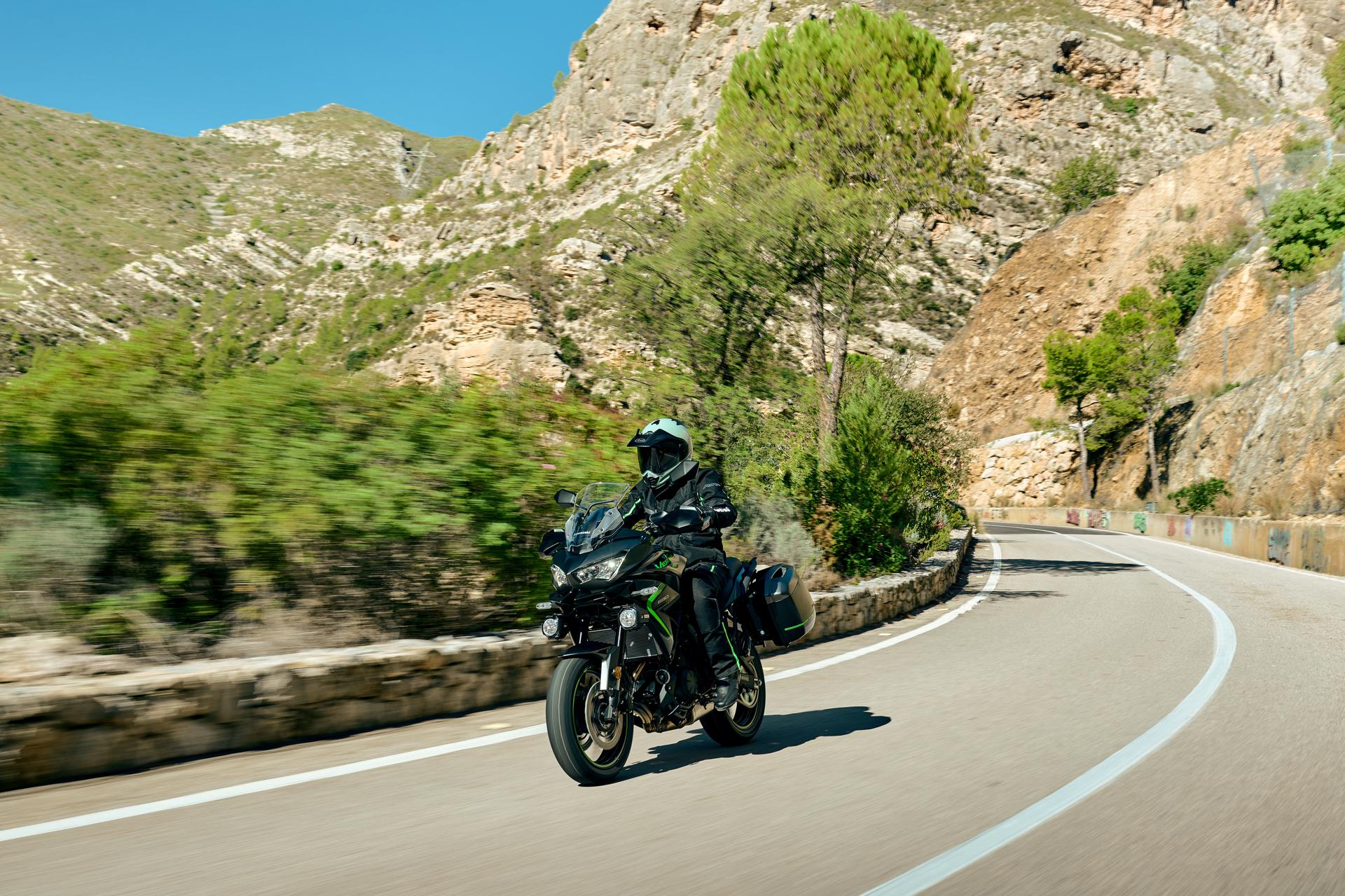 Versys 650 2025 — galería riding