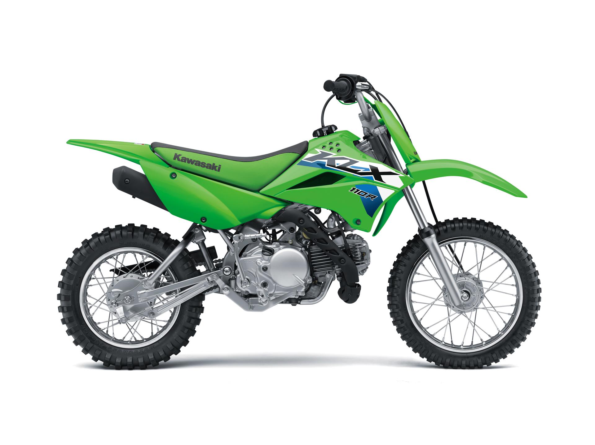 KLX110R 2026 — vista lateral derecha