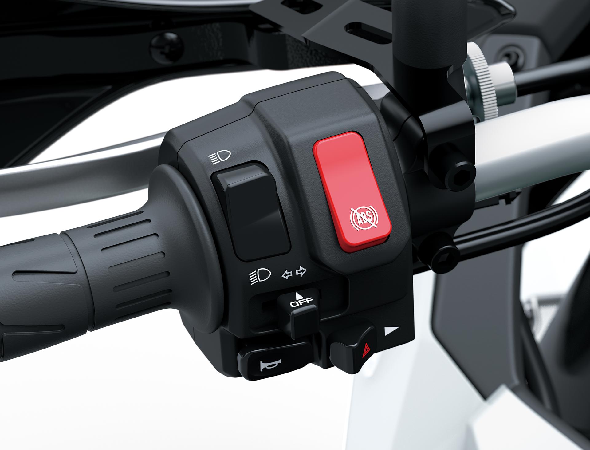 Kawasaki KLE500 SE 2026 — sistema de frenos con ABS
