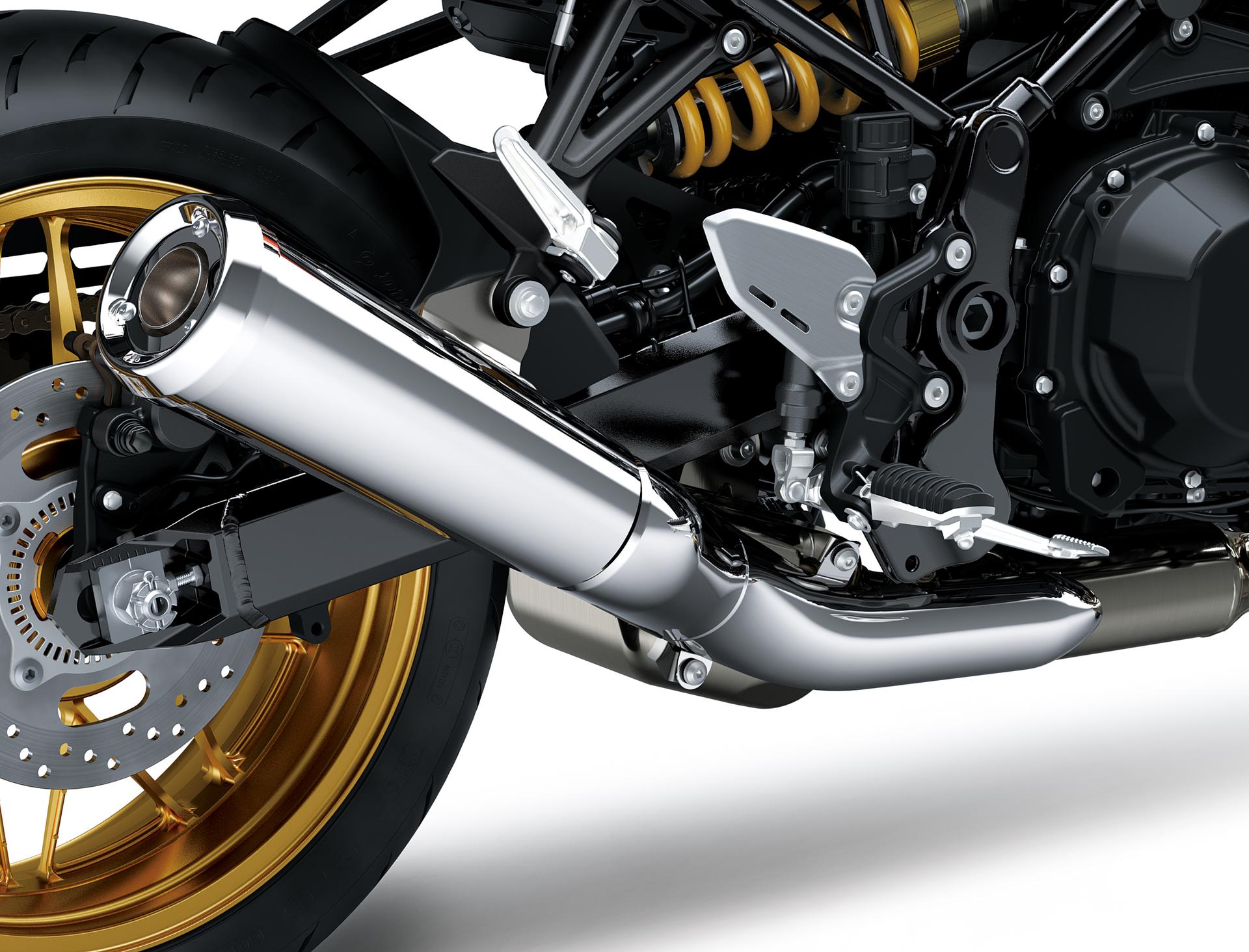 Z900RS SE A2 2026 — detalle escape megáfono