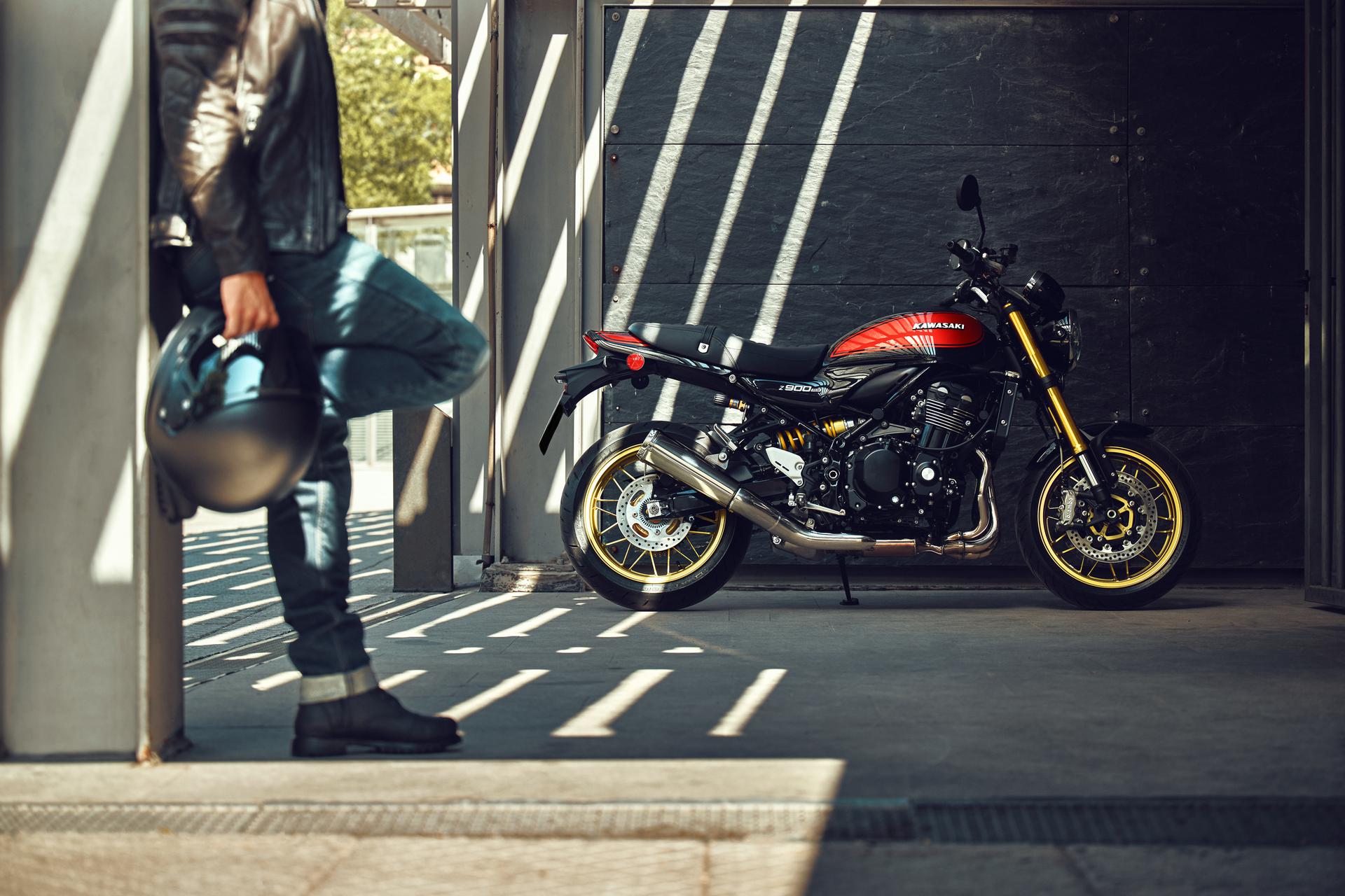 Z900RS SE A2 2026 — lateral RS